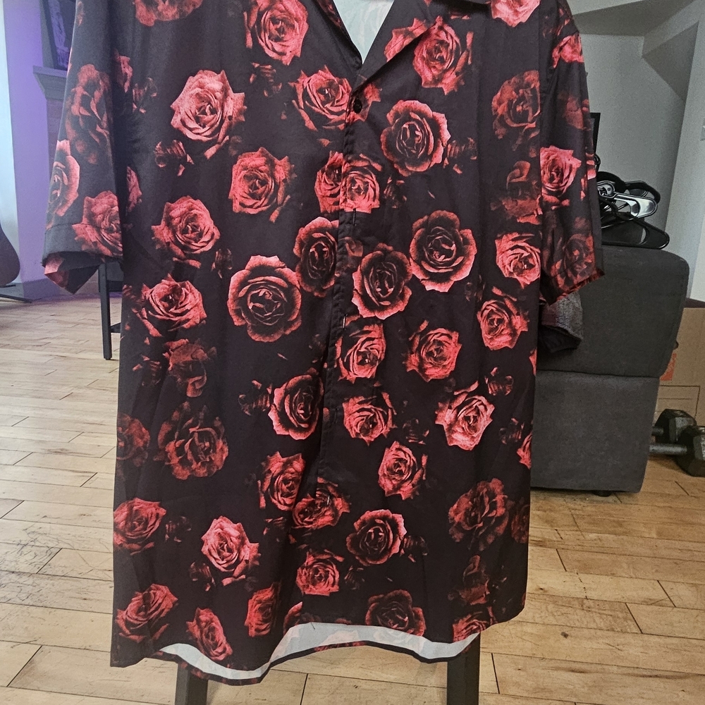 SHEIN Floral Black and Red Buttondown Shirt
